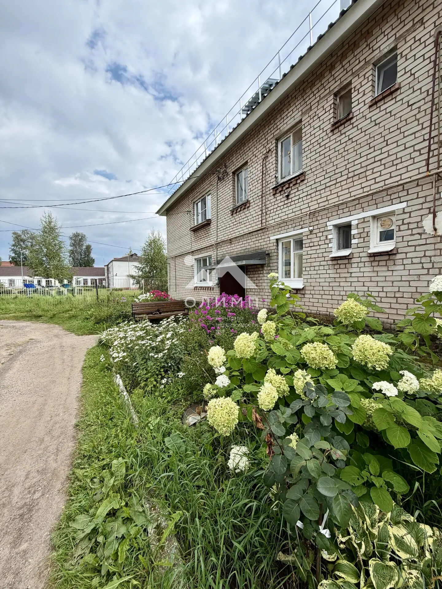 Россия, Ярославский муниципальный округ, село Туношна, Школьная улица, 4