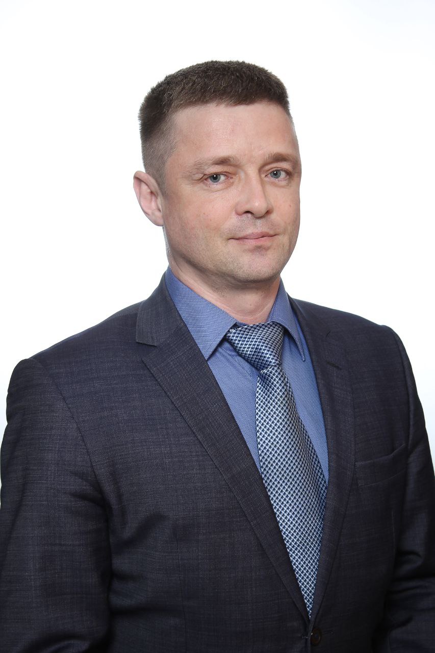 Сергей Комаров