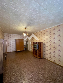 Россия, Ярославская область, Тутаевский муниципальный округ, деревня Столбищи, Центральная улица, 14