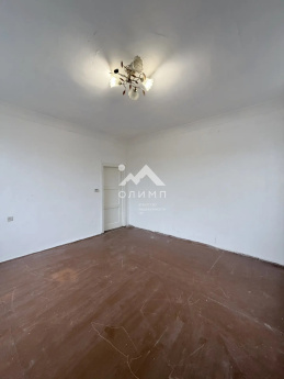 Россия, Ярославская область, Тутаевский муниципальный округ, рабочий посёлок Константиновский, улица Старостина, 1