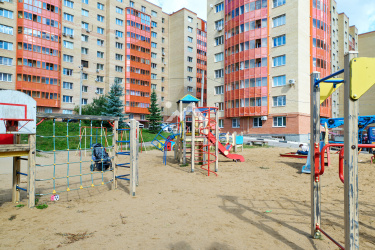 Россия, Ярославль, улица Слепнёва, 15 4128203884