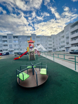 Россия, Ярославская область, Тутаев, улица В.В. Терешковой, 13А 4561675977