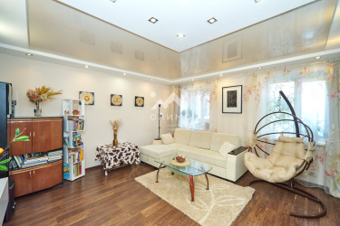 Россия, Ярославль, улица Володарского, 8