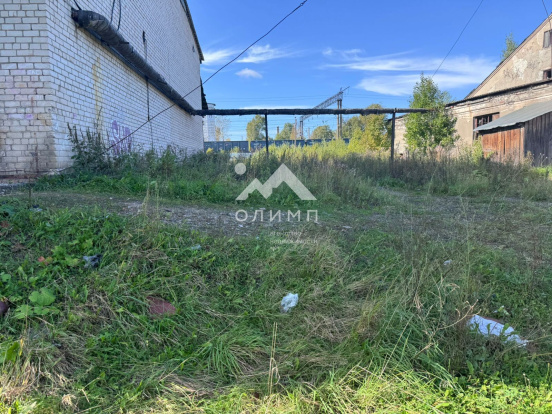 Россия, Вологодская область, рабочий посёлок Вожега, улица Свободы 4520821691