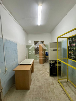 Россия, Ярославская область, Гаврилов-Ямский муниципальный округ, село Заячий Холм, Центральная улица, 33