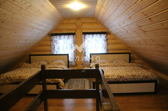 Россия, Архангельская область, Вельский район, муниципальное образование Усть-Вельское, деревня Пахотинская, 26