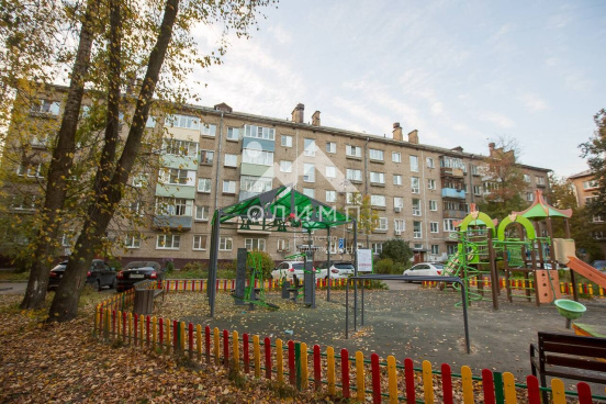 Россия, Ярославль, улица Чехова, 37 4703714849