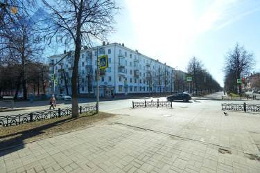 Ярославская обл, г Ярославль, пр-кт Ленина, 57 13537