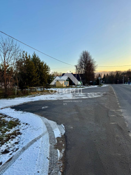 Россия, Ярославская область, Гаврилов-Ямский муниципальный округ, село Заячий Холм, Центральная улица, 33