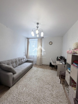 Россия, Ярославская область, Тутаевский муниципальный округ, рабочий посёлок Константиновский, улица Победы, 10