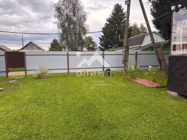 Россия, Ярославская область, Тутаевский муниципальный округ, деревня Медведево