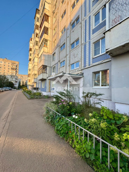 Россия, Ярославль, Ленинградский проспект, 60к2 4309609355