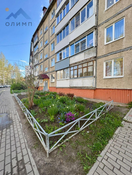 Ярославская обл, г Тутаев, ул Комсомольская, 64 14267