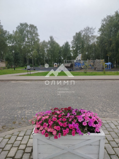 Россия, Ярославская область, Тутаев, улица Крупской, 33 4230551371
