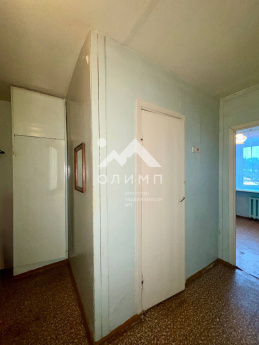 Россия, Ярославская область, Тутаевский муниципальный округ, деревня Столбищи, Центральная улица, 14