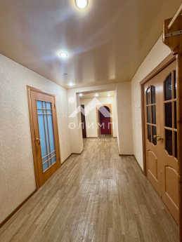 Россия, Ярославская область, Тутаевский муниципальный округ, деревня Столбищи, Центральная улица, 14