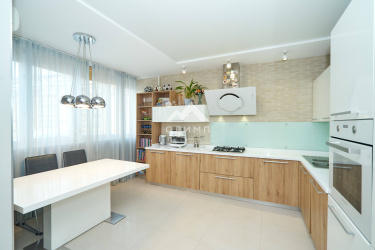 Россия, Ярославль, улица Чехова, 17к2