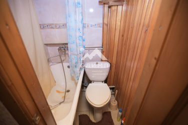 Россия, Ярославль, посёлок Парижская Коммуна, улица Коммунаров, 2к3