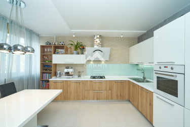 Россия, Ярославль, улица Чехова, 17к2