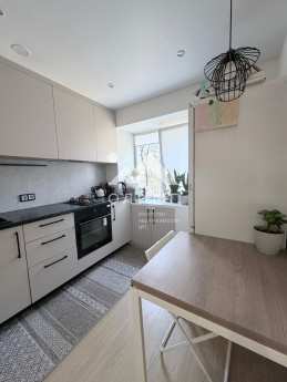 Россия, Ярославль, улица Юности, 24