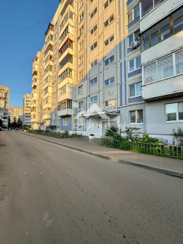 Россия, Ярославль, Ленинградский проспект, 60к2 4309609355