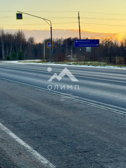 Россия, Ярославская область, Гаврилов-Ямский муниципальный округ, село Заячий Холм, Центральная улица, 33