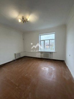 Россия, Ярославская область, Тутаевский муниципальный округ, рабочий посёлок Константиновский, улица Старостина, 1