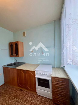 Россия, Ярославская область, Тутаевский муниципальный округ, деревня Столбищи, Центральная улица, 14